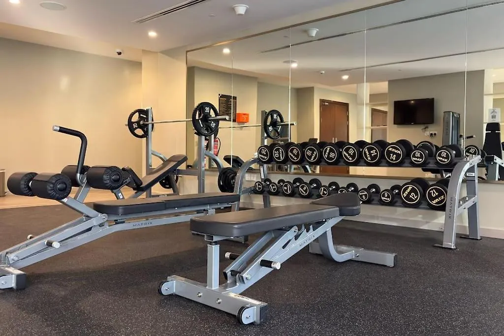 Waves - Canal-View Elegance 1Br Apt In Reva Residences Dubai 0*,  Verenigde Arabische Emiraten
